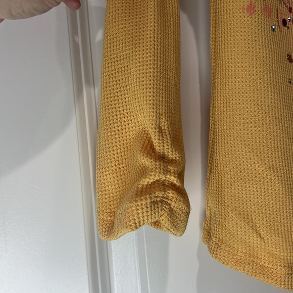 BEAUTEES MUSTARD WAFFLE KNOT LONG SLEEVE RHINESTONE TOP - Picture 3 of 7